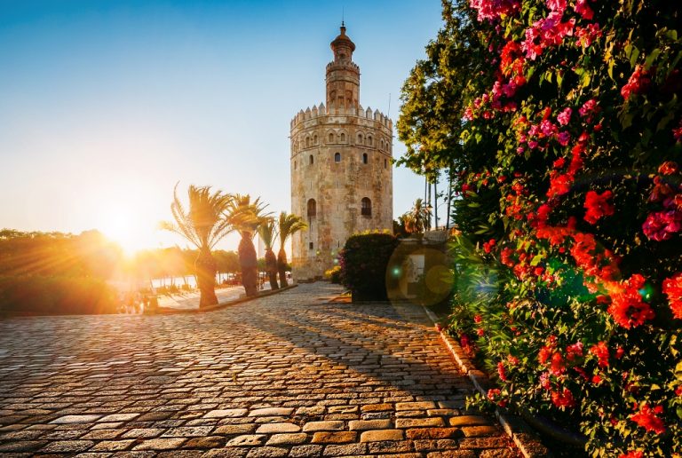 Las rutas más sorprendentes para descubrir Sevilla